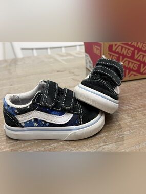 VANS toddler size 4